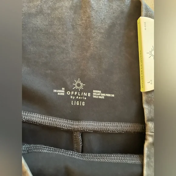 BNWT Aerie Offline OG 7/8 Front Seam High Waisted Legging in True Black - Picture 5 of 10